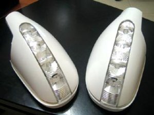 画像1: 後期ルックドアミラーカバーLEDウインカー付き W168・W208・R170 〜2000、R129 99〜